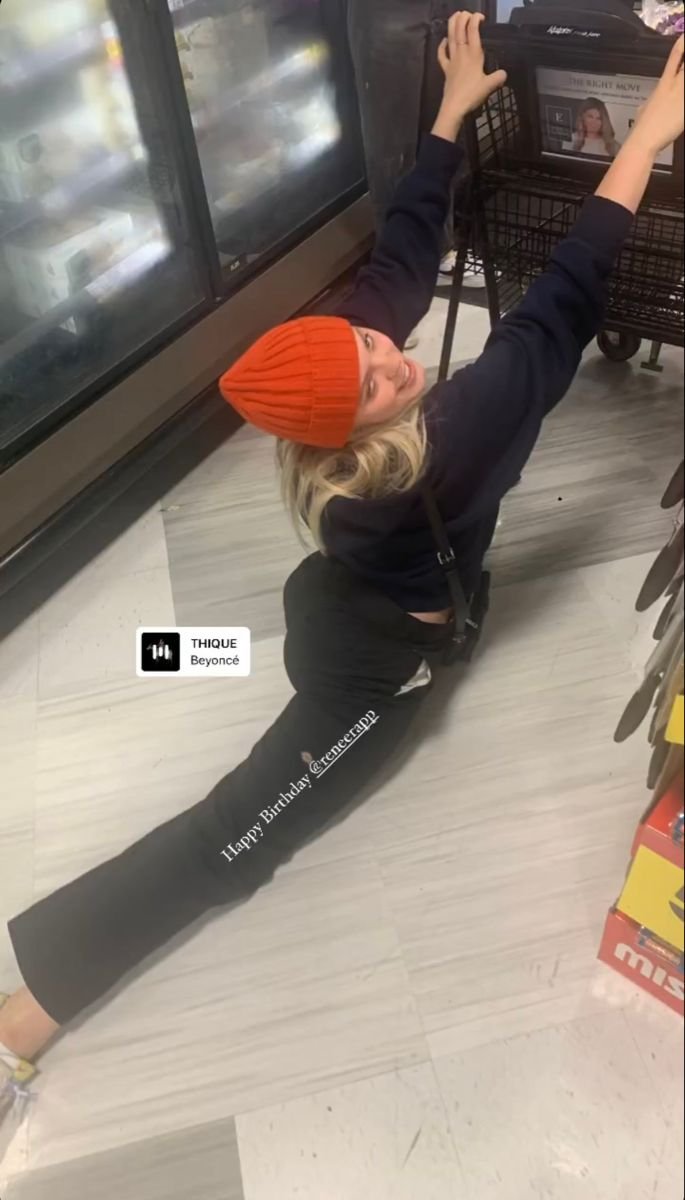 Renee Rapp Birthday: Celebrating The Stars Life And Career