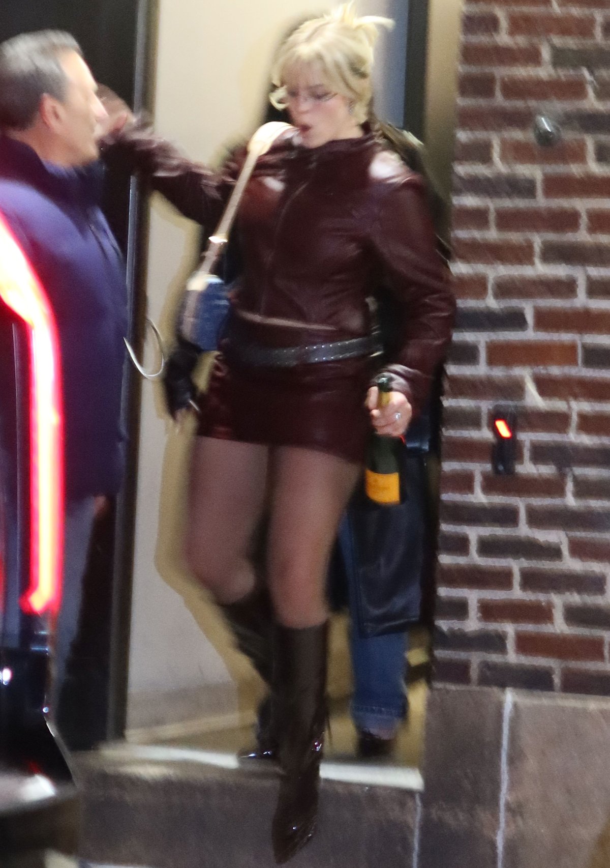 Renee Rapp swimsuit photo: Singer celebrates milestone online.